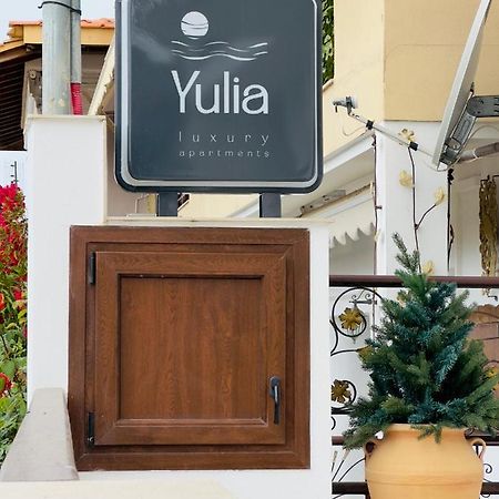 Yulia Luxury Apartments Ouranoupoli Exterior foto