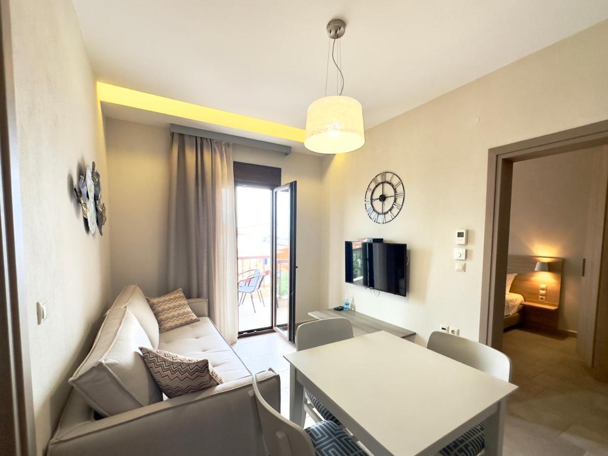 Yulia Luxury Apartments Ouranoupoli Exterior foto