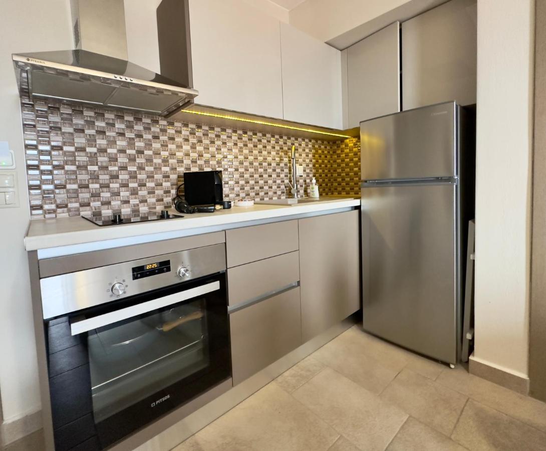 Yulia Luxury Apartments Ouranoupoli Exterior foto